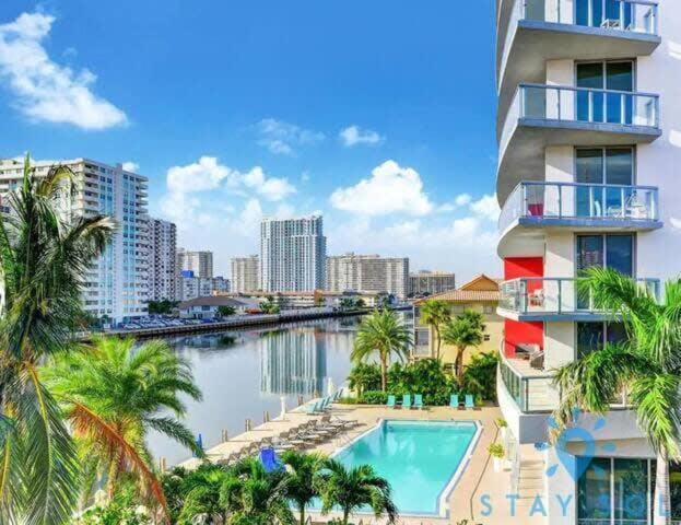 Infinite View With Balcony,Pool Plus Near Beach Hallandale Beach Exterior photo